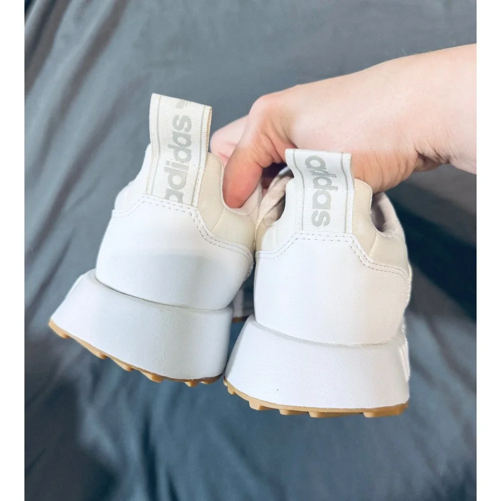 Adidas Originals Multix Athletic Sneakers Kid Size 4 Cloud White Tie‎ Neutral